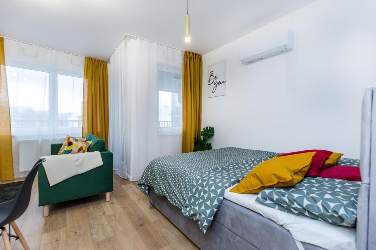 Appartamento Cloud9 - Barska 69 Cracovia Esterno foto